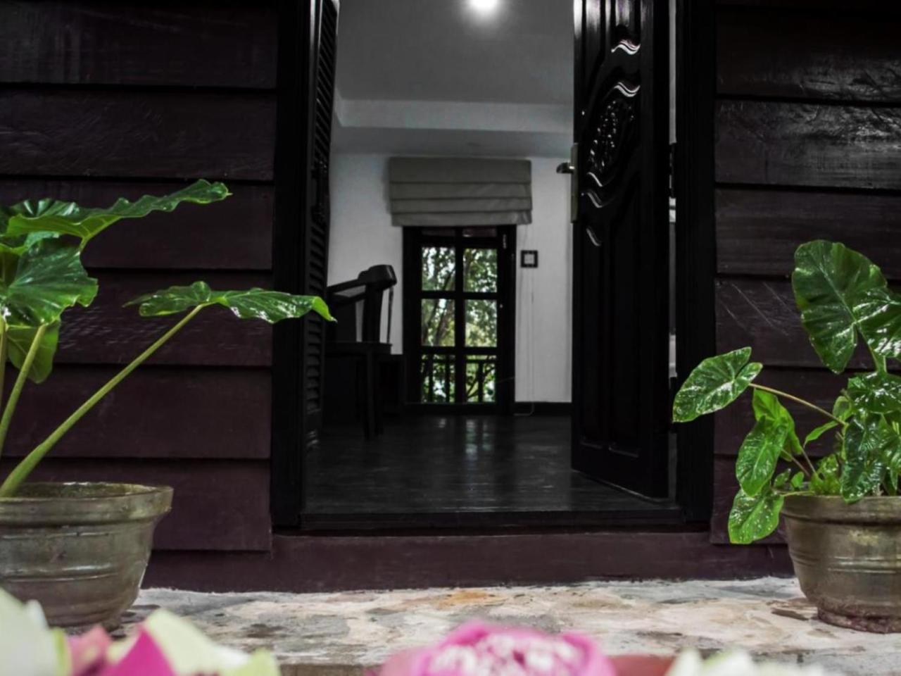 Port Hedonia Hotel Sihanoukville Eksteriør billede